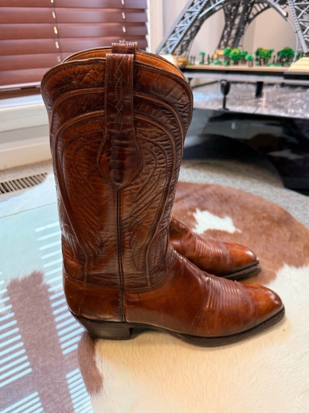 Lucchese "Seville" Goatskin Cowboy Boot - San Antonio Era - Size 12B - Picture 5 of 16